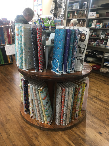 Quilt Shop «Thimbles», reviews and photos, 940 S State St, Lockport, IL 60441, USA