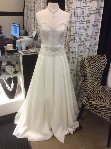 Bridal Shop «Scarlet Bridal Boutique», reviews and photos, 274 Goodman St N b135, Rochester, NY 14607, USA