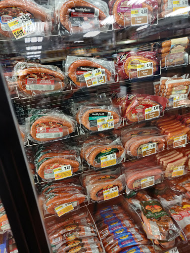 Grocery Store «ShopRite of Veterans Rd», reviews and photos, 3010 Veterans Rd W, Staten Island, NY 10309, USA