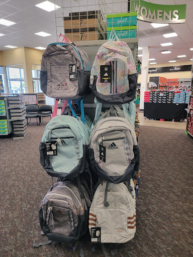 Shoe Store «Shoe Carnival», reviews and photos, 511 S Plano Rd, Richardson, TX 75081, USA