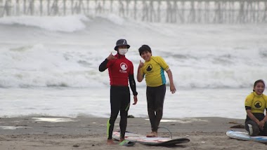Surf School " The Point " - Surf School