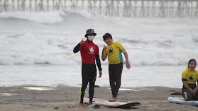 Escuela de Surf "El Point" - Surf School