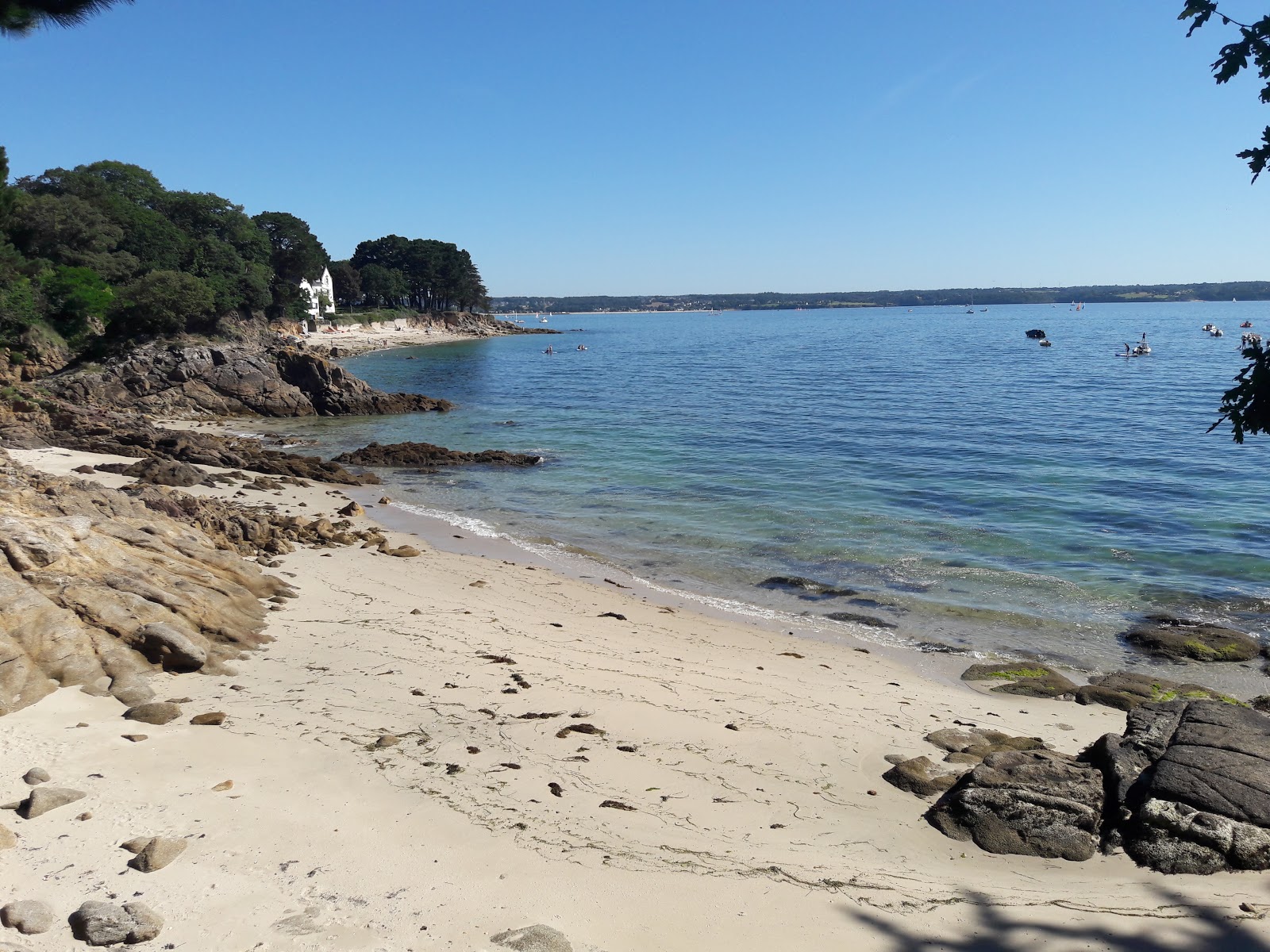 Foto di Plage de Kerveltrec con una superficie del sabbia beige