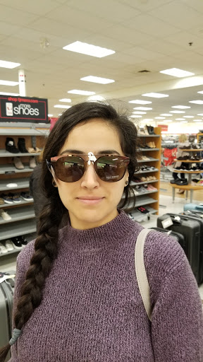 Department Store «T.J. Maxx & HomeGoods», reviews and photos, 2692 Madison Rd F, Cincinnati, OH 45208, USA