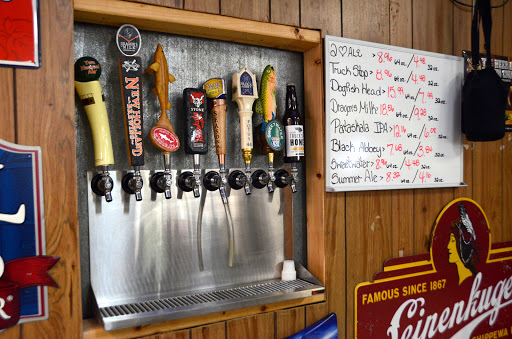 Liquor Store «Highway 64 Liquor Store», reviews and photos, 331 W College St, Pulaski, TN 38478, USA