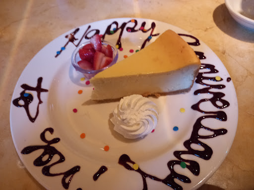 Restaurant «The Cheesecake Factory», reviews and photos, 7612 Blake St, Liberty Township, OH 45069, USA