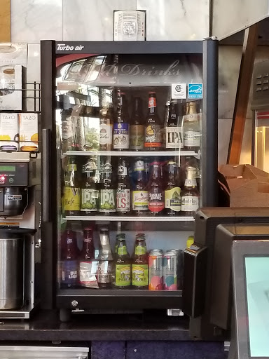 Movie Theater «Edwards Cerritos 10», reviews and photos, 12761 Towne Center Dr, Cerritos, CA 90703, USA