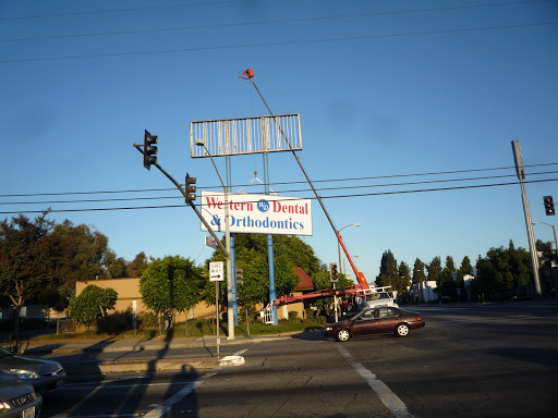 Rons Sign Repair image