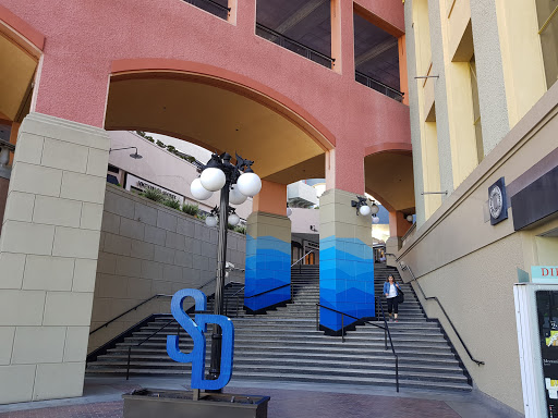 Shopping Mall «Westfield Horton Plaza», reviews and photos, 324 Horton Plaza, San Diego, CA 92101, USA