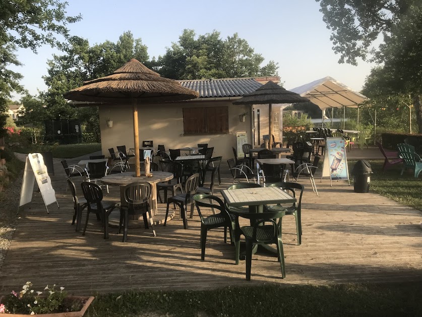 Camping du Viaduc Cantal à Le Rouget-Pers (Cantal 15)