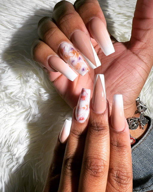 Organic Nails and Spa 33411