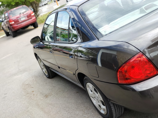 Auto Body Shop «Econo Auto Painting & Body Wrk», reviews and photos, 7020 N Dale Mabry Hwy, Tampa, FL 33614, USA