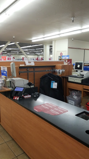 Clothing Store «Burlington Coat Factory», reviews and photos, 99 Southgate Ave, Daly City, CA 94015, USA