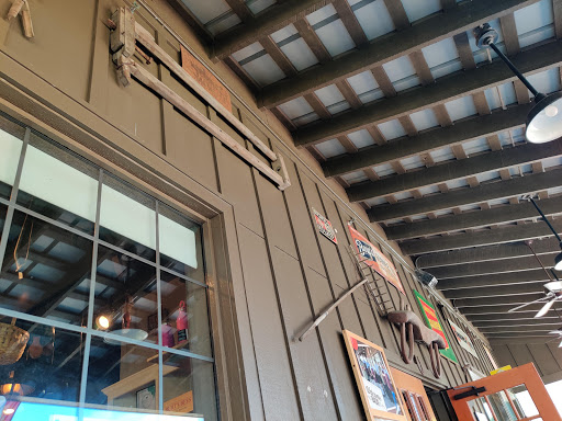 American Restaurant «Cracker Barrel Old Country Store», reviews and photos, 5706 Northridge Dr, Gurnee, IL 60031, USA