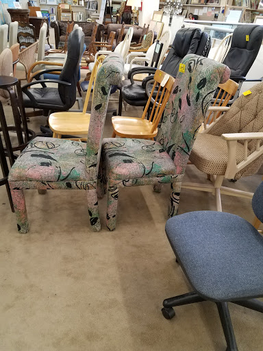 Thrift Store «American Thrift Store», reviews and photos, 5051 N University Dr, Lauderhill, FL 33351, USA