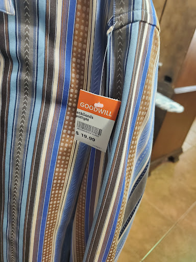 Thrift Store «Goodwill West Palm Beach/South Dixie Store & Donation Center», reviews and photos