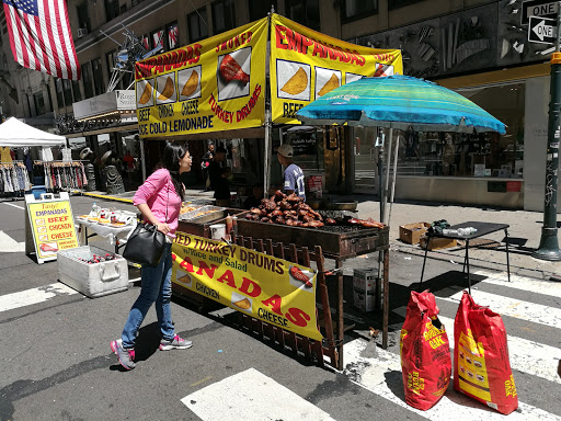 Liquor Store «Beekman Liquors», reviews and photos, 500 Lexington Ave, New York, NY 10017, USA