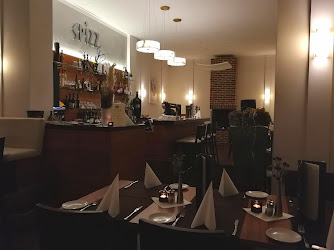Spizz Restaurant - Cafe & Bar