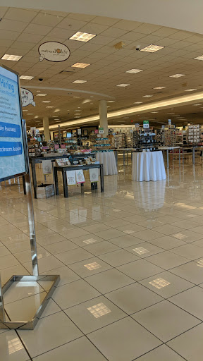 Department Store «Bealls Store», reviews and photos, 2671 W Osceola Pkwy, Kissimmee, FL 34741, USA