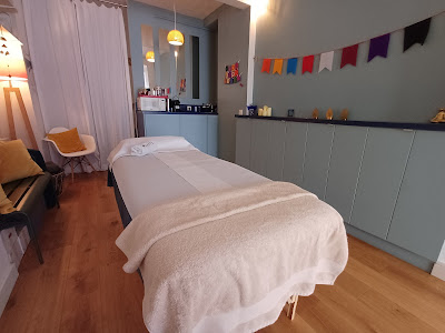 Leslie massage à Paris