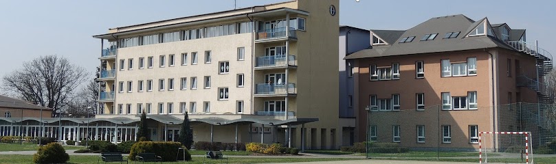 Střední škola základní škola a mateřská škola pro sluchově postižené Olomouc, Kosmonautů 4