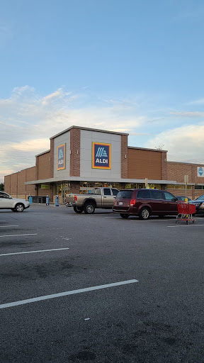 Supermarket «ALDI», reviews and photos, 2317 North Point Blvd, Dundalk, MD 21222, USA
