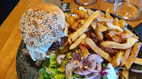 Hamburger du Restaurant français La Terrasse D’Hugo à Rodez - n°5