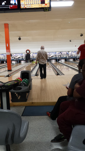 Bowling Alley «Southbound Alley (formerly Cherokee Lanes)», reviews and photos, 1524 S Salisbury Blvd, Salisbury, MD 21801, USA