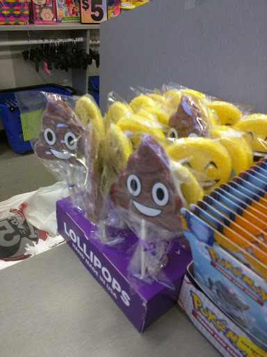 Variety Store «Five Below», reviews and photos, 2108 N 2nd St, Millville, NJ 08332, USA