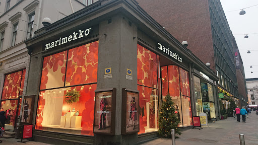 Kauppoja peilien ostamiseen Helsinki