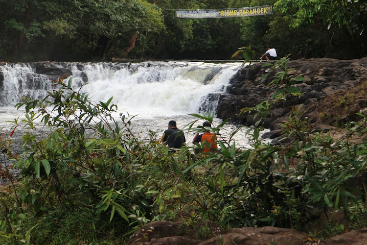 Air Terjun Riam Parangek