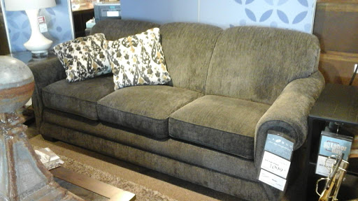 Furniture Store «Art Van Furniture - Saginaw», reviews and photos, 2660 Tittabawassee Rd, Saginaw, MI 48604, USA