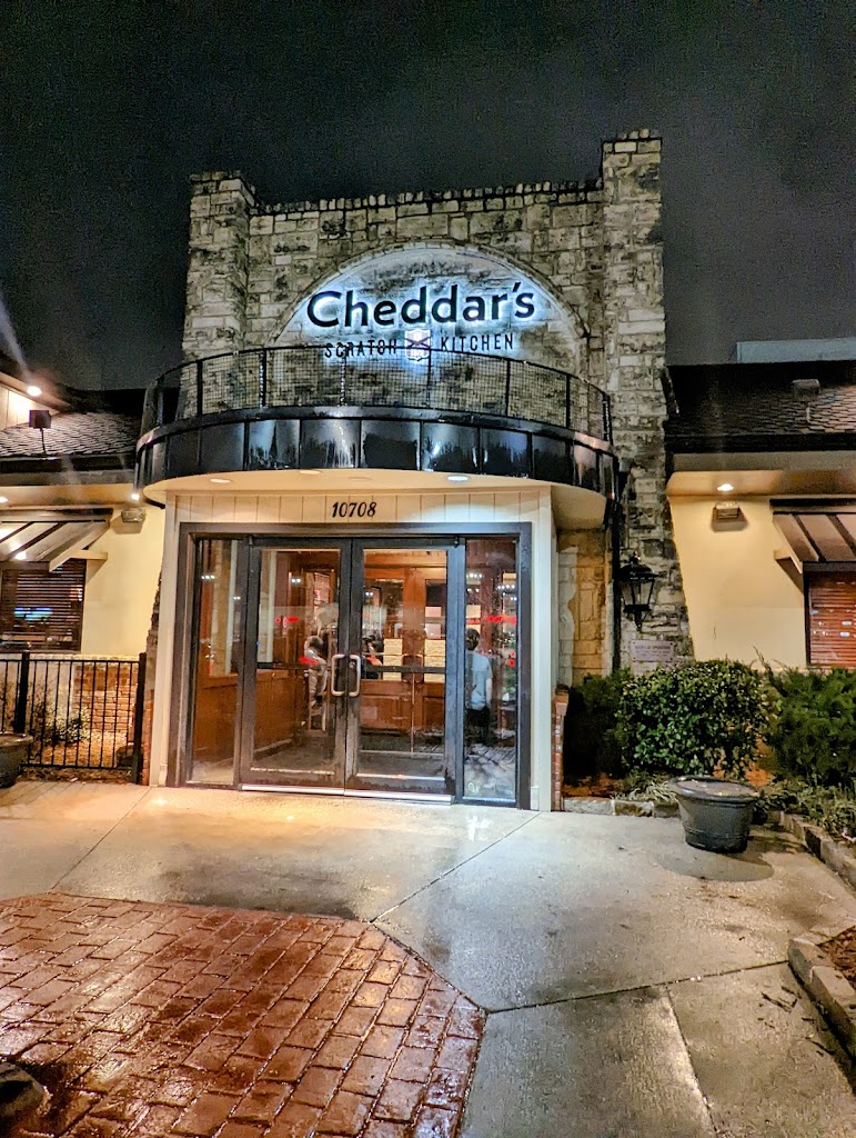 Cheddar's Scratch Kitchen 74133