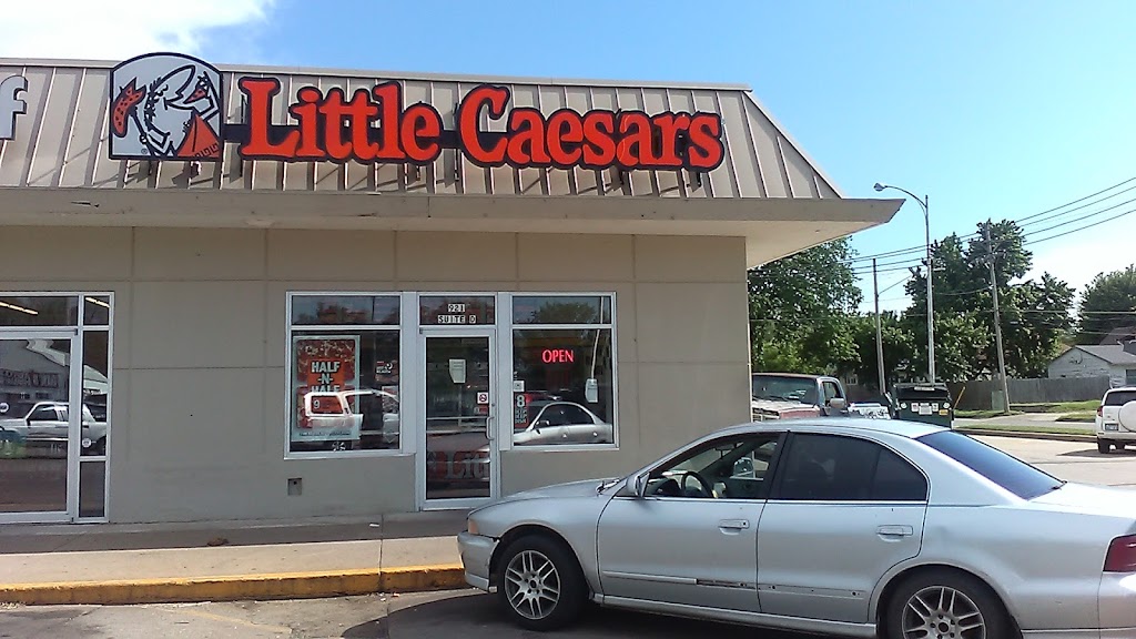 Little Caesars Pizza 67501