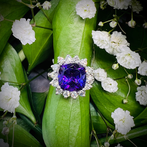 Jewelry Store «Toner Jewelers», reviews and photos, 6285 W 135th St, Overland Park, KS 66223, USA