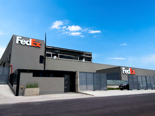 FedEx Quito - Federal Express - Servicio de mensajería