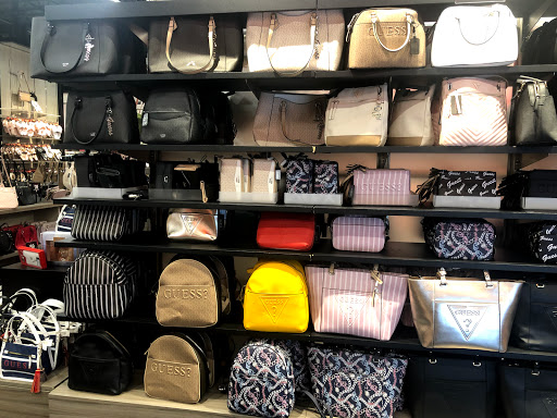 Clothing Store «GUESS Factory», reviews and photos, 12801 W Sunrise Blvd #631, Sunrise, FL 33323, USA