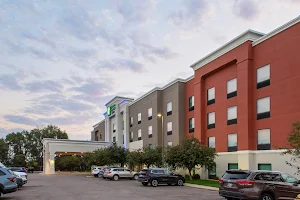 Holiday Inn Express & Suites Sioux City - Southern Hills, an IHG Hotel image