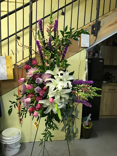 Florist «Flowers By Pouparina», reviews and photos, 7701 W 26th Ave #7, Hialeah, FL 33016, USA