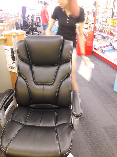 Office Supply Store «Staples», reviews and photos, 1270 N Wickham Rd #13, Melbourne, FL 32935, USA