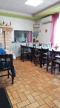 Atmosphère du Restaurant portugais Les Saveurs du Portugal à La Fare-les-Oliviers - n°7