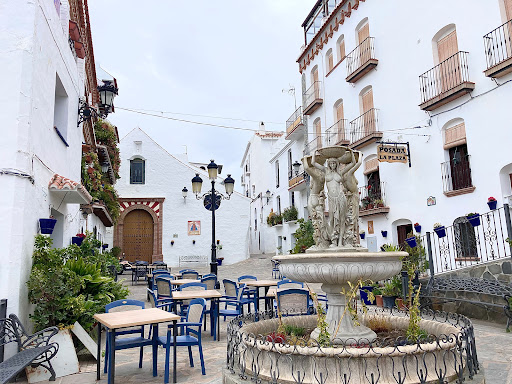 Iglesia de Nuestra Señora de la Expectación - Pl. Ntra. Sra. del Rosario, 29755 Canillas de Albaida, Málaga