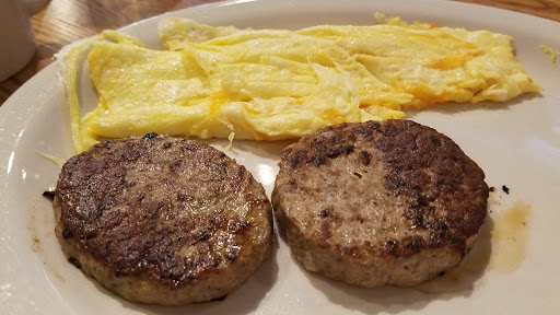 American Restaurant «Cracker Barrel Old Country Store», reviews and photos, 11993 Chase Plz, Cincinnati, OH 45240, USA