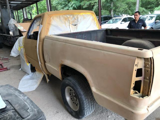 Auto Body Shop «W Lake Houston Collision Center», reviews and photos, 17301 W Lake Houston Pkwy, Humble, TX 77346, USA