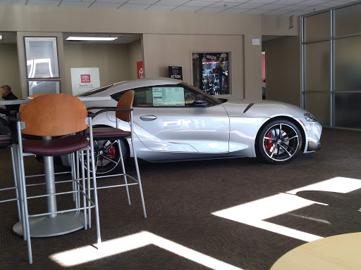 Toyota Dealer «Fred Anderson Toyota of Asheville», reviews and photos, 777 Brevard Rd, Asheville, NC 28806, USA