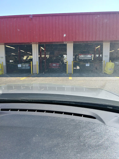 Tire Shop «Tires Plus», reviews and photos, 2510 James L Redman Pkwy, Plant City, FL 33566, USA