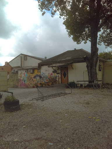 Lounge «Sahara Lounge», reviews and photos, 1413 Webberville Rd, Austin, TX 78721, USA