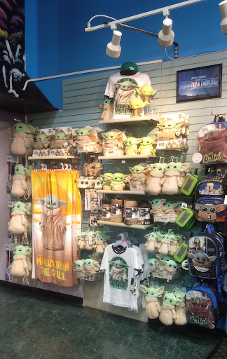 Gift Shop «Bargain World», reviews and photos, 12236 S Apopka Vineland # 200, Orlando, FL 32836, USA