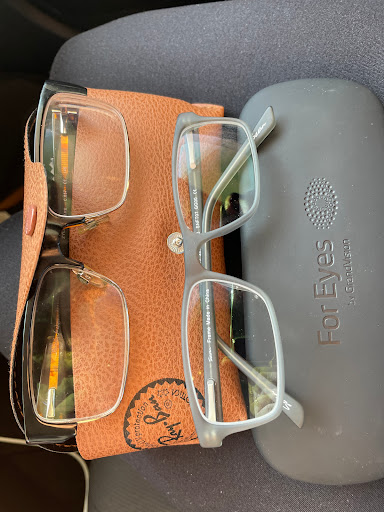 Optician «For Eyes Optical», reviews and photos, 357 W Army Trail Rd #32, Bloomingdale, IL 60108, USA