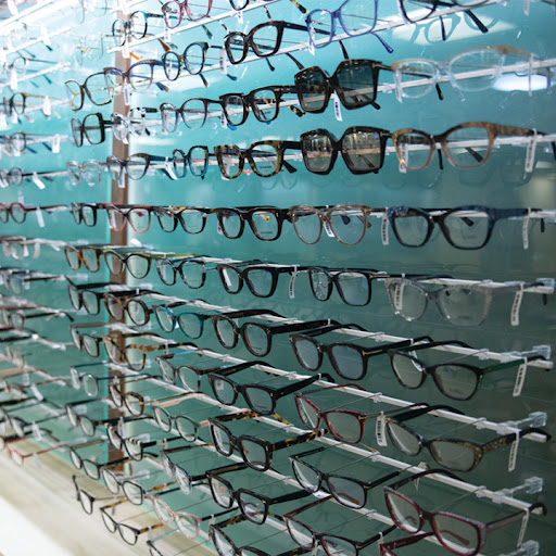 Eye Care Center «Simon Eye Associates», reviews and photos, 5301 Limestone Rd Ste 128, Wilmington, DE 19808, USA